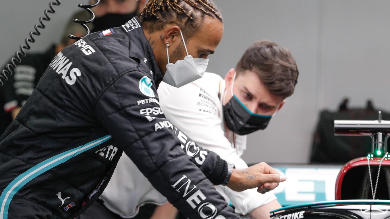 Maß aller Dinge: Titelverteidiger Lewis Hamilton ist trotz durchwachsener Vorbereitung erneut Topfavorit.