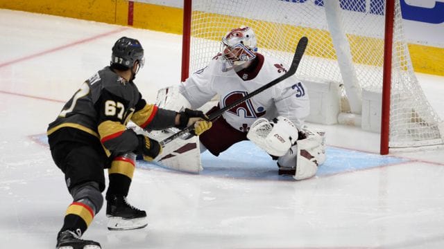 Siegte mit Colorado gegen die Vegas Golden Knights: Avalanche-Goalie Philipp Grubauer. Siegte mit Colorado gegen die Vegas Golden Knights: Avalanche-Goalie Philipp Grubauer.