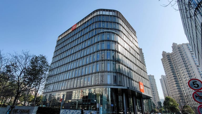 Xiaomi-Zentrale in Shanghai: Der Elektronikhersteller will offenbar auch in den E-Automarkt einsteigen.