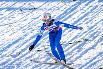 Der Skispringer Daniel Andre Tande beim Weltcup in Slowenien. Nach seinem schlimmen Sturz liegt er im Koma.
