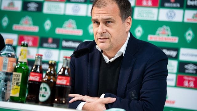 Rechnet mit einem schwierigen Transfersommer: Werder-Geschäftsführer Klaus Filbry. Rechnet mit einem schwierigen Transfersommer: Werder-Geschäftsführer Klaus Filbry.