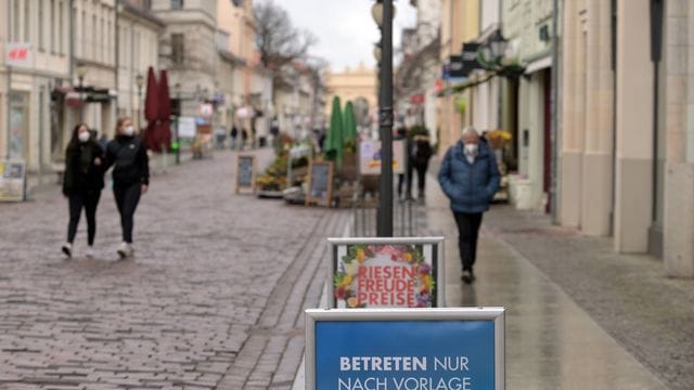 Einkaufsmeile Brandenburger Straße.