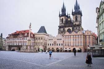 Innenstadt in Prag: Mehrere deutsche Nachbarländer sind als Hochinzidenzgebiete eingestuft.