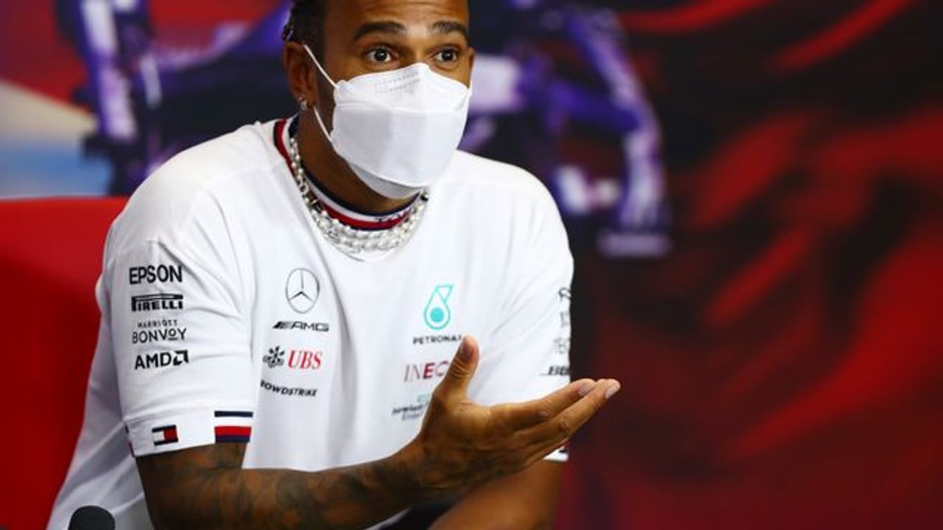 Will seinen achten WM-Titel einfahren: Mercedes-Pilot Lewis Hamilton.