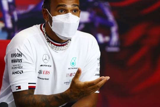 Will seinen achten WM-Titel einfahren: Mercedes-Pilot Lewis Hamilton.