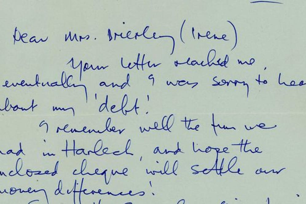 Ein Brief von Paul McCartney an Irene Brierley, in dem er seine langjährige "Schuld" aus der Zeit bevor er Weltruhm erlangte begleicht.