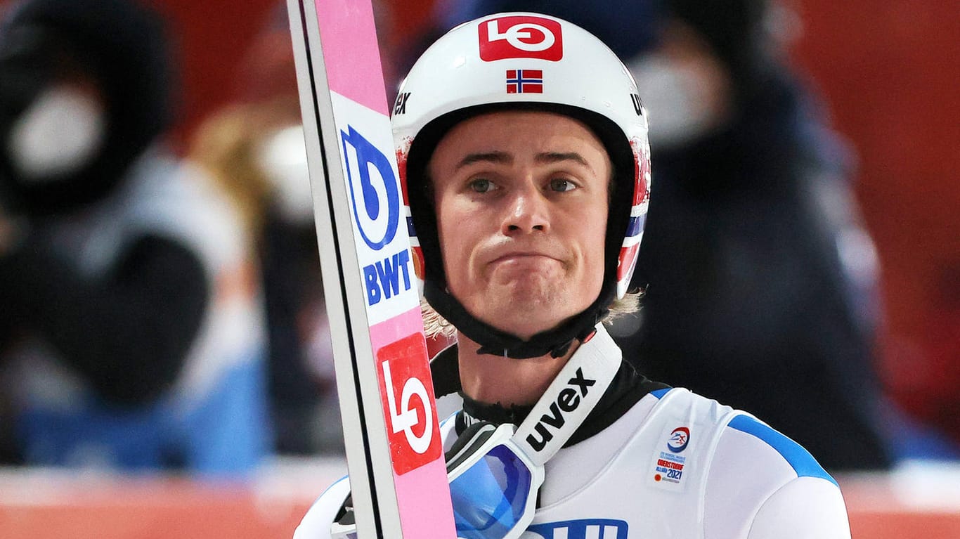 Daniel Andre Tande: Der Norweger war nach einem schweren Sturz beim Skifliegen ins künstliche Koma versetzt worden.