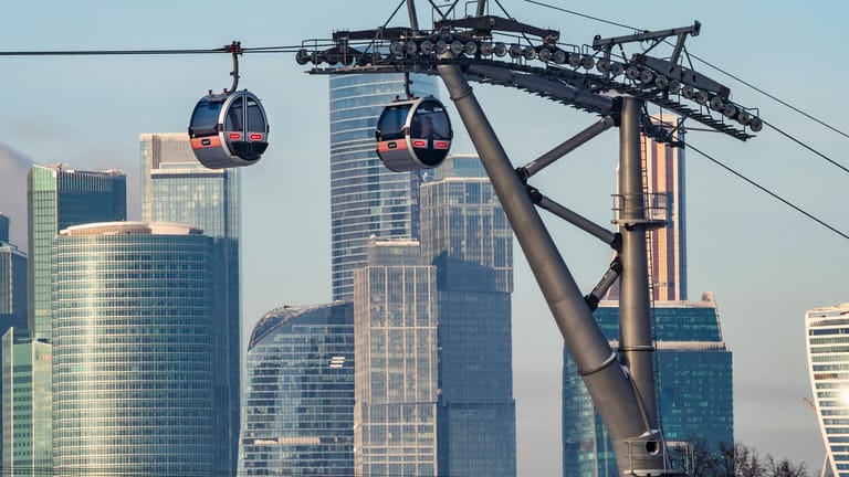 Eine Seilbahn in Moskau: In vielen Großstädten kommen bereits Seilbahnen zum Einsatz.