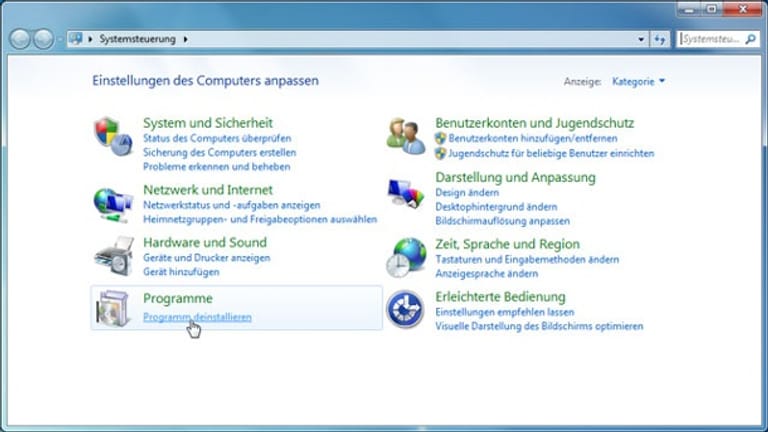 Screenshot der Systemsteuerung: Diese Ansicht kommt ehemaligen Windows-7-Nutzern vertraut vor.