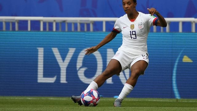 Hält die Wirkung von Anti-Rassismus-Gesten für ausgeschöpft: Weltmeisterin Crystal Dunn. Hält die Wirkung von Anti-Rassismus-Gesten für ausgeschöpft: Weltmeisterin Crystal Dunn.