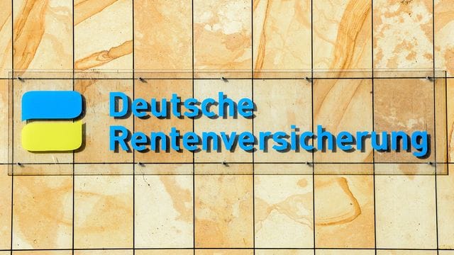 Sozialversicherungsausweis ist ein wichtiges Dokument und kann über online über die Seite der Deutschen Rentenversicherung beantragt werden. Sozialversicherungsausweis ist ein wichtiges Dokument und kann über online über die Seite der Deutschen Rentenversicherung beantragt werden.