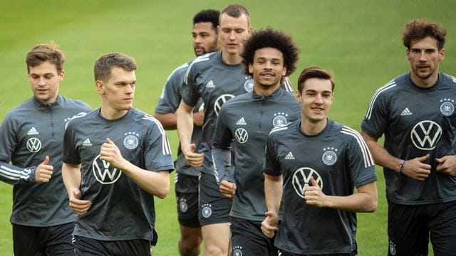 Ein Sieg ist eingeplant: Die deutsche Nationalmannschaft beim Abschlusstraining für das Spiel gegen Nordmazedonien.