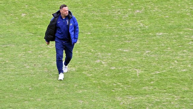 Spricht mit Respekt vom Hauptstadtgegner Union Berlin und wünscht sich eine lange Derbyzeit: Herthas Trainer Pal Dardai. Spricht mit Respekt vom Hauptstadtgegner Union Berlin und wünscht sich eine lange Derbyzeit: Herthas Trainer Pal Dardai.