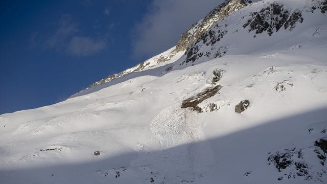 Ein Lawinenabgang in Andermatt.