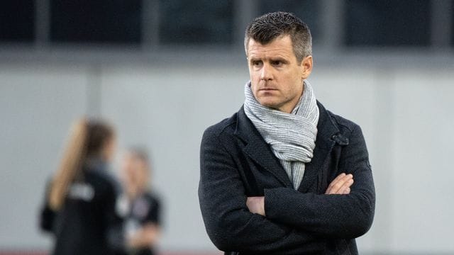 Will mit den Bayern-Frauen ins Halbfinale der Königsklasse: Trainer Jens Scheuer. Will mit den Bayern-Frauen ins Halbfinale der Königsklasse: Trainer Jens Scheuer.
