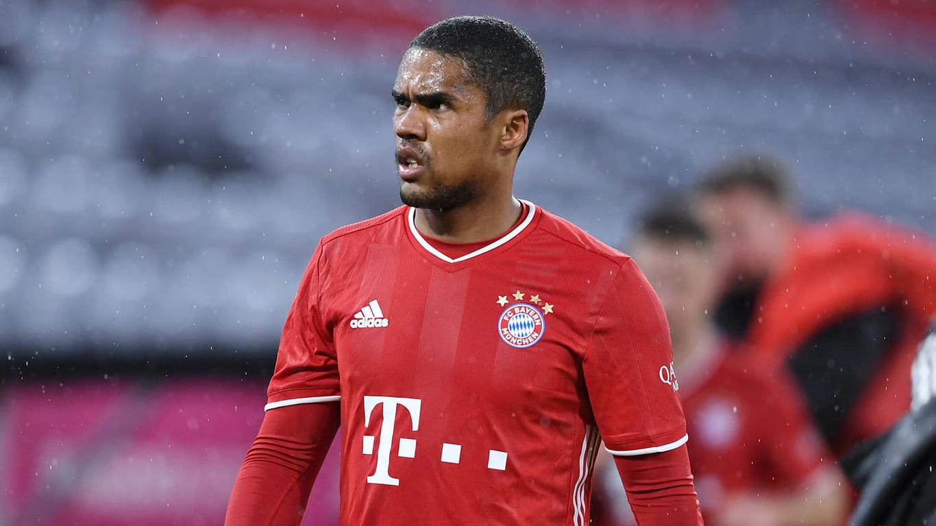 Douglas Costa: Die Zukunft des Brasilianers ist aktuell noch offen.