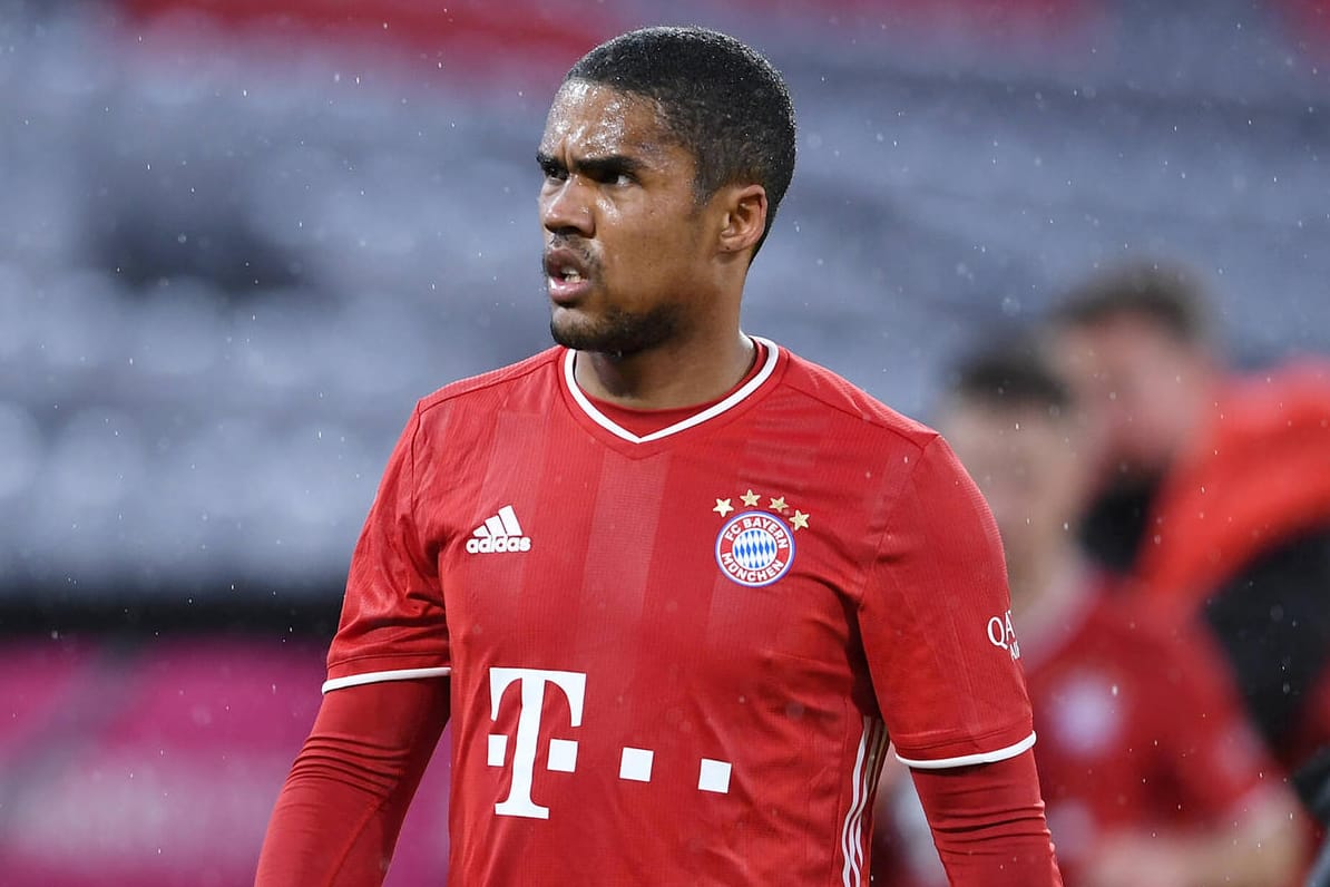 Douglas Costa: Die Zukunft des Brasilianers ist aktuell noch offen.