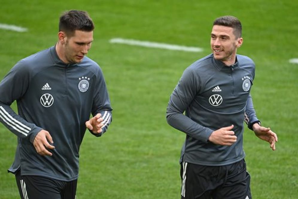 Steht in der Startelf des DFB-Teams beim Spiel gegen Nordmazedonien: Robin Gosens.