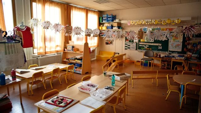 Ein Klassenzimmer in einer Pariser Schule.