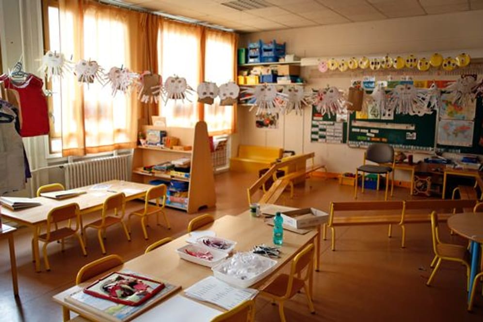 Ein Klassenzimmer in einer Pariser Schule.