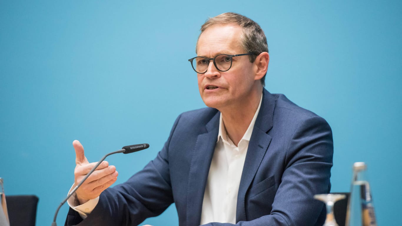 Berlins Regierender Bürgermeister Michael Müller (Symbolbild): Der Senat will die Zahl der Neuinfektionen in der Hauptstadt senken.