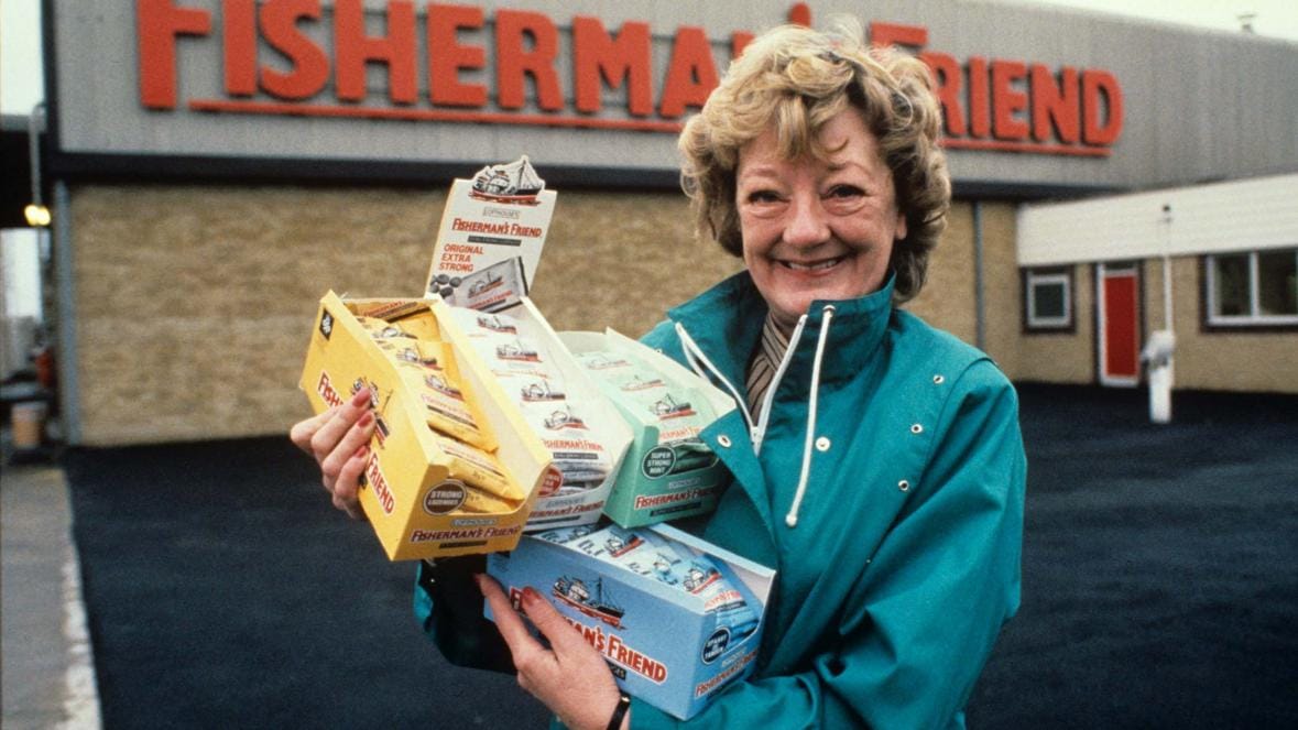 Doreen Lofthouse (Archivbild): Die Ikone der Marke Fisherman's Friend starb mit 91 Jahren – viele Einheimische wollen ihr in der englischen Stadt Fleetwood ein Denkmal bauen.