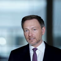 Christian Lindner: Der FDP-Chef kritisiert im t-online-Interview das deutsche Corona-Krisenmanagement.