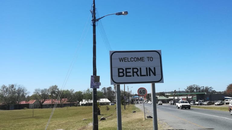 Berlin ändert seinen Namen: Ntabozuko bedeutet in der Xhosa-Sprache "Berg des Ruhms".