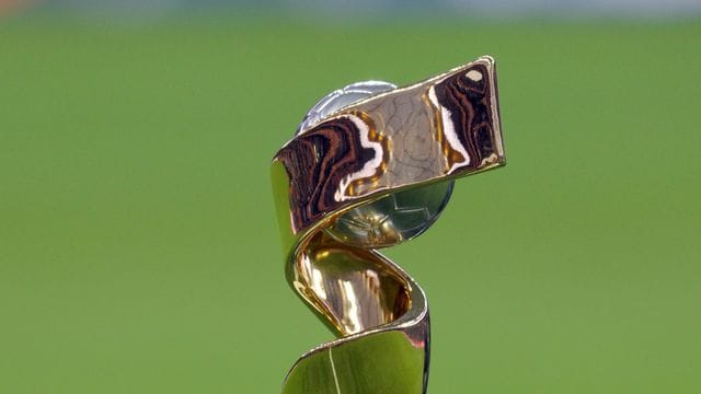 Die Der WM-Pokal der Frauenfußball-Weltmeisterschaft.