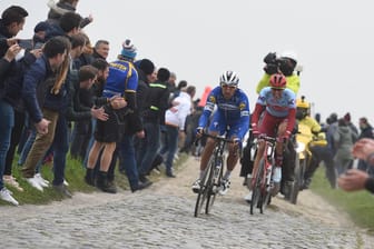 Paris-Roubaix: Der unübliche Fahrgrund ist eine der wichtigsten Merkmale des Radrennens.