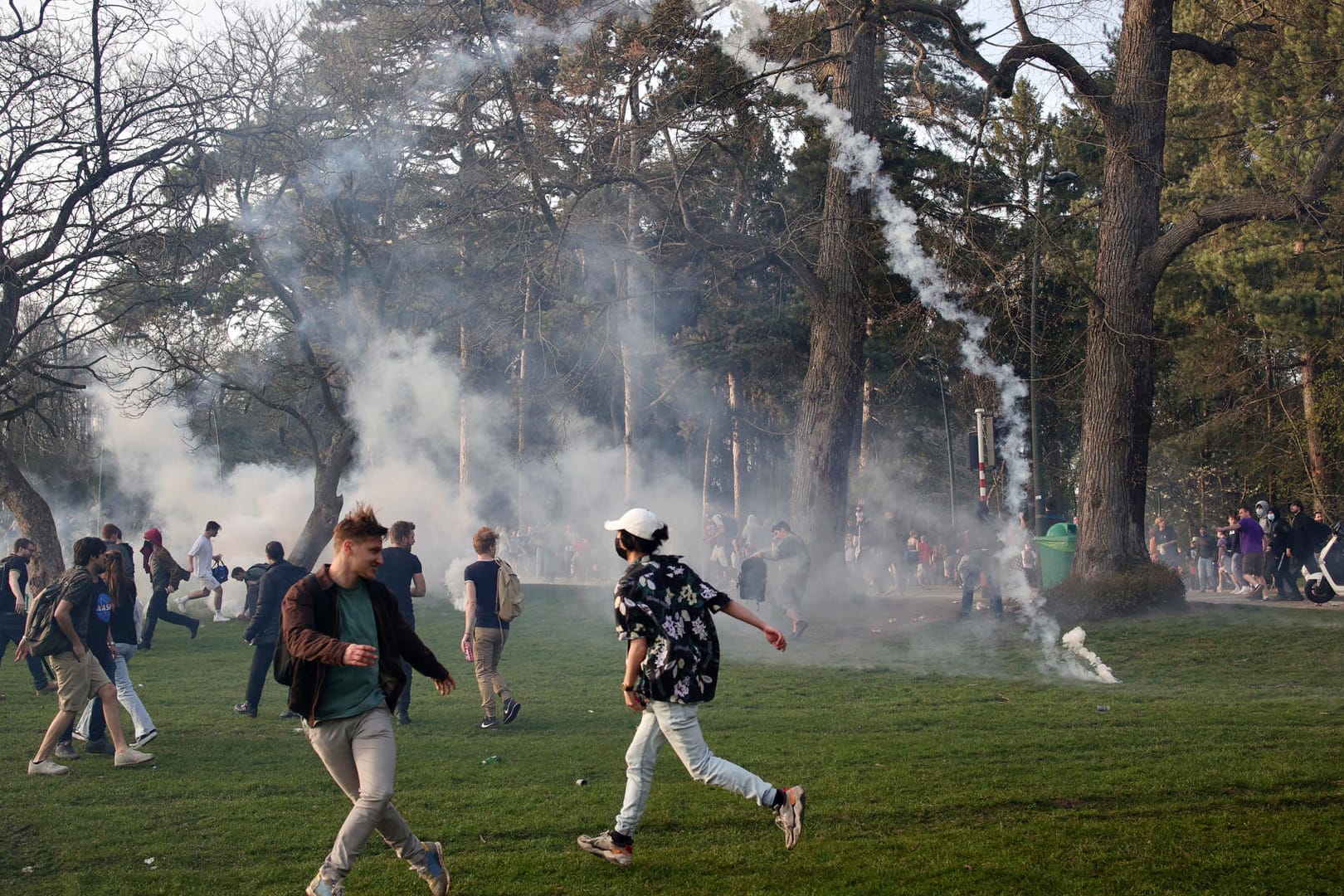 Tränengas: Die Polizei beendete das "Festival", das es nie gegeben hatte.