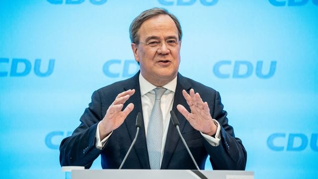 "Ich wünsche mir, dass alles, was wir in den kommenden Wochen tun, möglichst bundeseinheitlich erfolgt. "Ich wünsche mir, dass alles, was wir in den kommenden Wochen tun, möglichst bundeseinheitlich erfolgt.