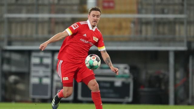 Max Kruse könnte als einer der drei vor 1997 geborenen Spieler mit zu Olympia fahren. Max Kruse könnte als einer der drei vor 1997 geborenen Spieler mit zu Olympia fahren.