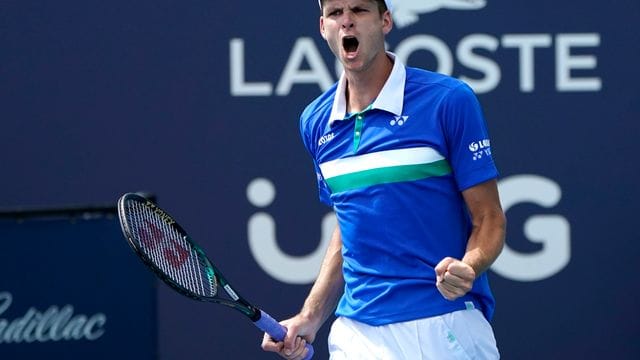 Steht im Finale des ATP-Turniers von Miami: Hubert Hurkacz in Aktion. Steht im Finale des ATP-Turniers von Miami: Hubert Hurkacz in Aktion.