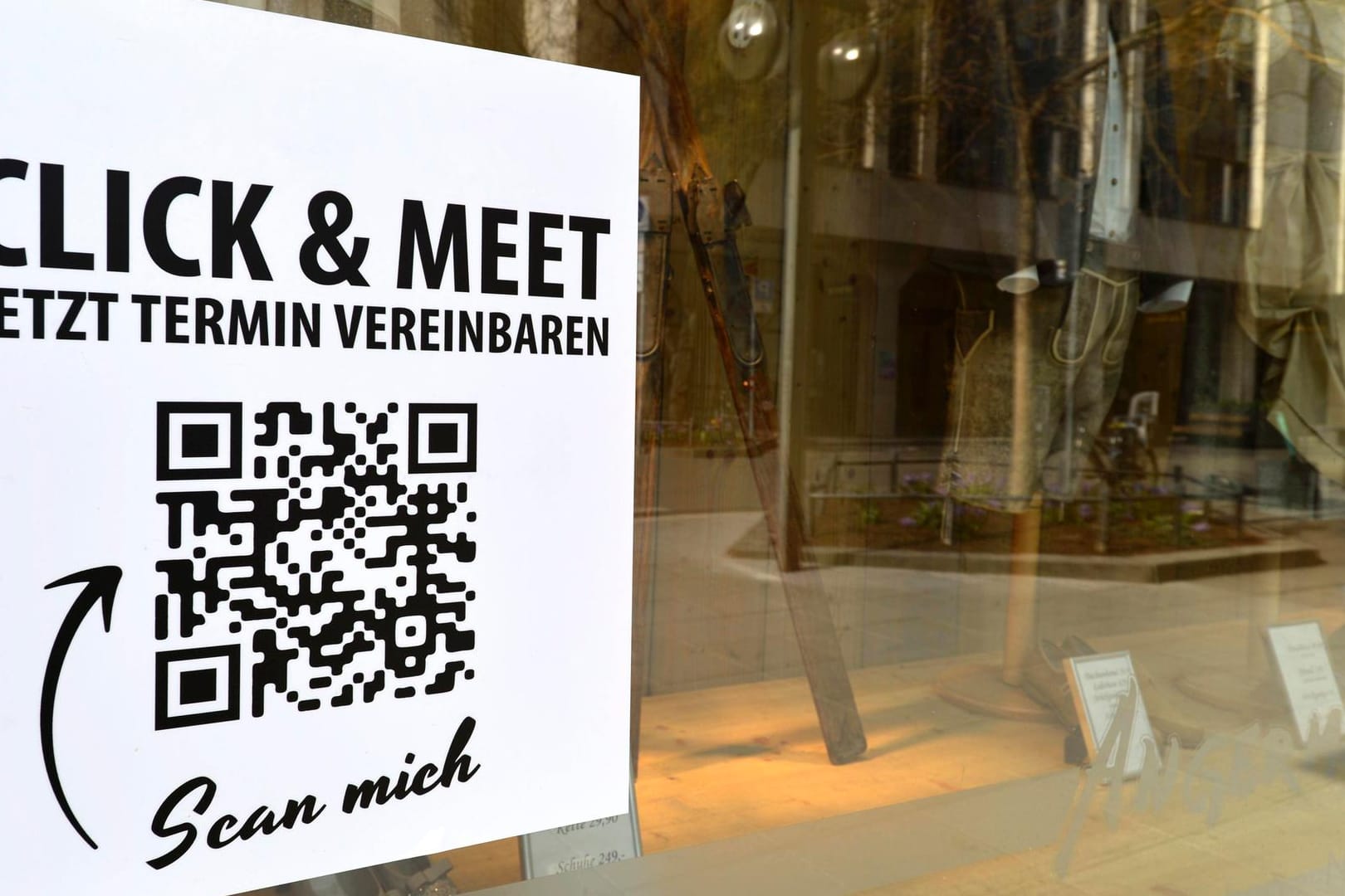 Mit sogenanntem "Click & Meet" war in Karlsruhe bislang Termin-Shopping noch möglich. Ab Dienstag ist dies wegen anhaltend hoher Fallzahlen nicht mehr der Fall.