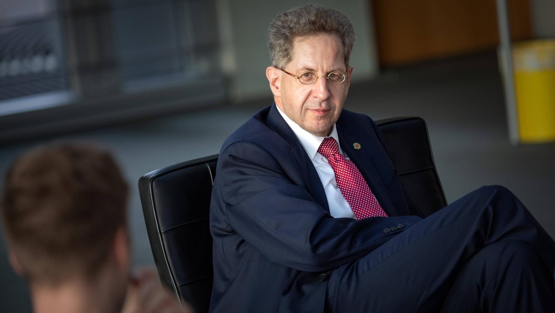 Hans-Georg Maaßen: Bis 2018 stand er an der Spitze des Verfassungsschutzes, dann wurde er in den Ruhestand versetzt.