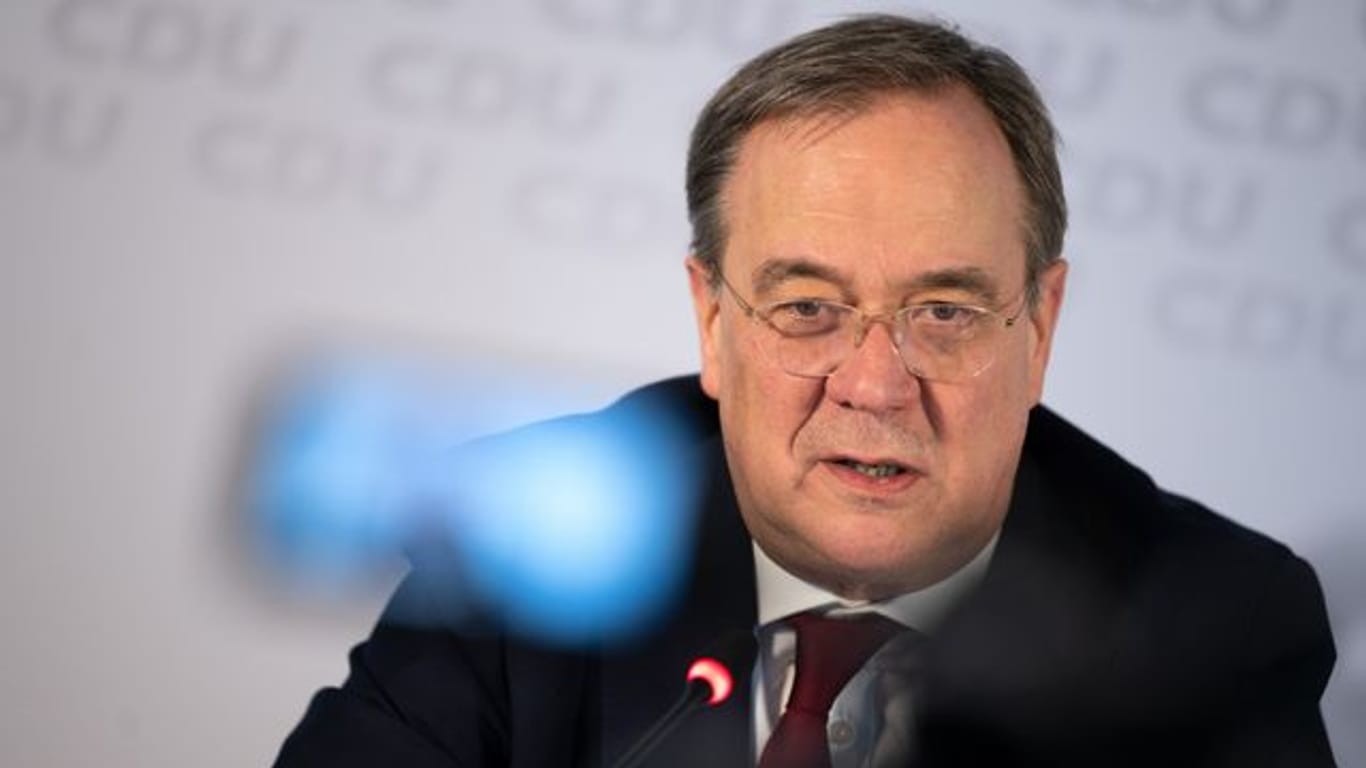 CDU-Chef Armin Laschet spricht sich für eine parteiübergreifende Rentenreform aus.