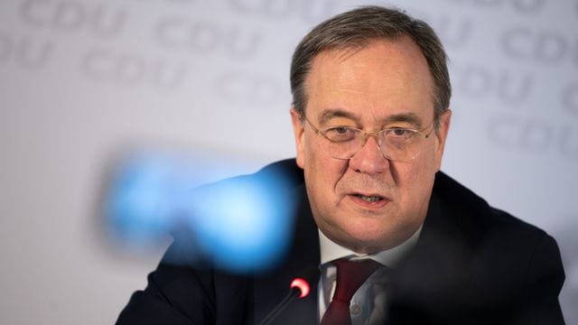 CDU-Chef Armin Laschet spricht sich für eine parteiübergreifende Rentenreform aus. CDU-Chef Armin Laschet spricht sich für eine parteiübergreifende Rentenreform aus.