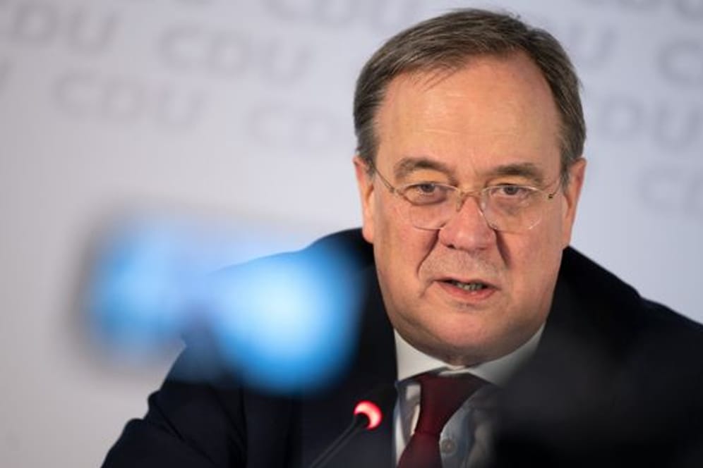 CDU-Chef Armin Laschet spricht sich für eine parteiübergreifende Rentenreform aus.