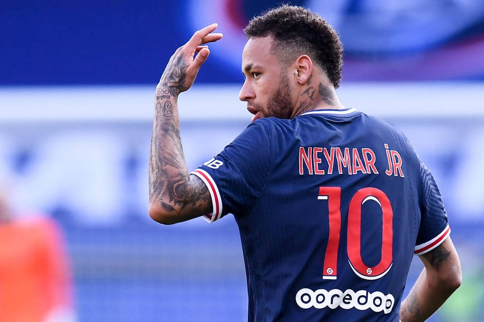 Neymar: Der Brasilianer erlebte ein hitziges Spiel am Samstag.