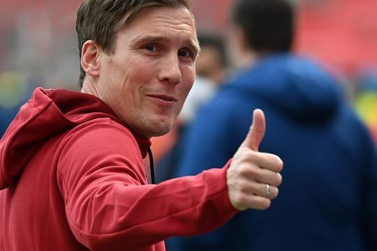 Hat die erste Pflichtaufgabe mit Bayer Leverkusen gelöst: Trainer Hannes Wolf.