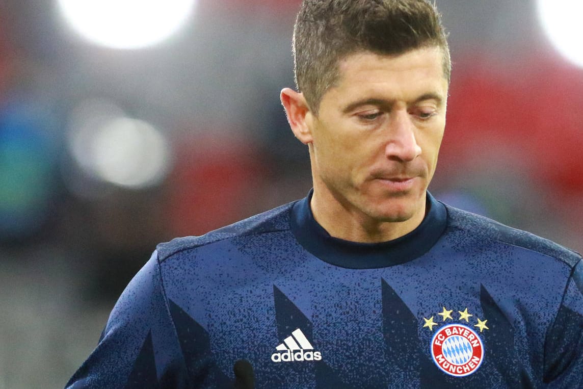 Robert Lewandowski: Der polnische Mittelstürmer fällt wochenlang aus.