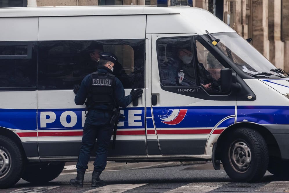 Französische Polizei: Fünf Frauen werden verdächtigt, einen Anschlag geplant zu haben. (Archivbild)
