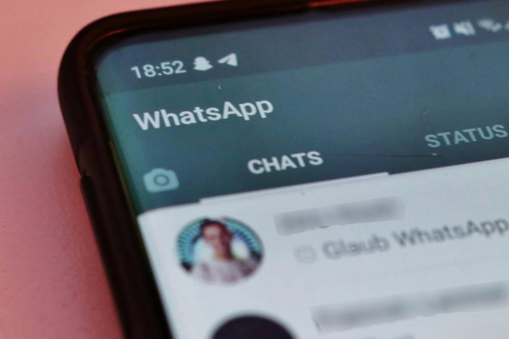 Symbolbild: Messenger Dienst WhatsApp seit 18.14 Offline