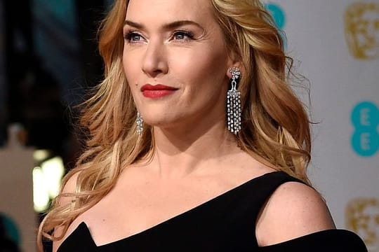 Kate Winslet ist ist empört, dass sich queere Kolleginnen und Kollegen in Hollywood immer noch oft verstecken müssten.