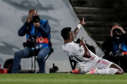 Vinicius Junior von Real Madrid jubelt nach seinem Führungstreffer.