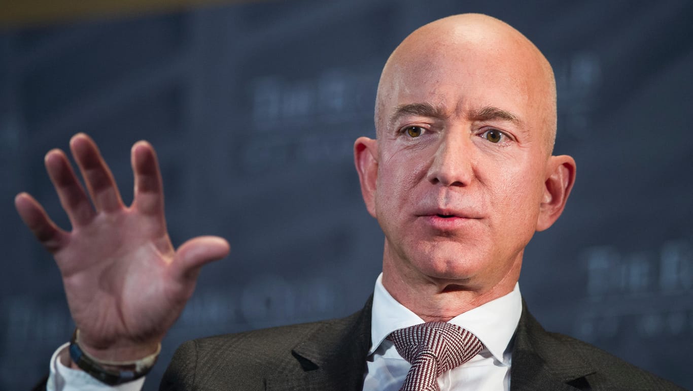 Jeff Bezos: Der Amazon-Gründer unterstützt einen höheren Steuersatz für Firmen.