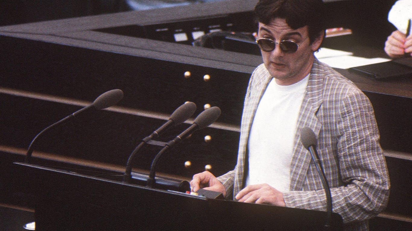 Joschka Fischer im Juni 1983 im Bundestag.