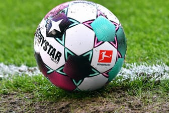 Bundesliga in der Corona-Pandemie: Werden die Profiklubs jetzt abgeschottet?