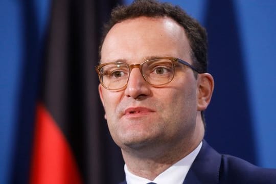Gesundheitsminister Jens Spahn will mit Russland bilateral über Impfstofflieferungen verhandeln.